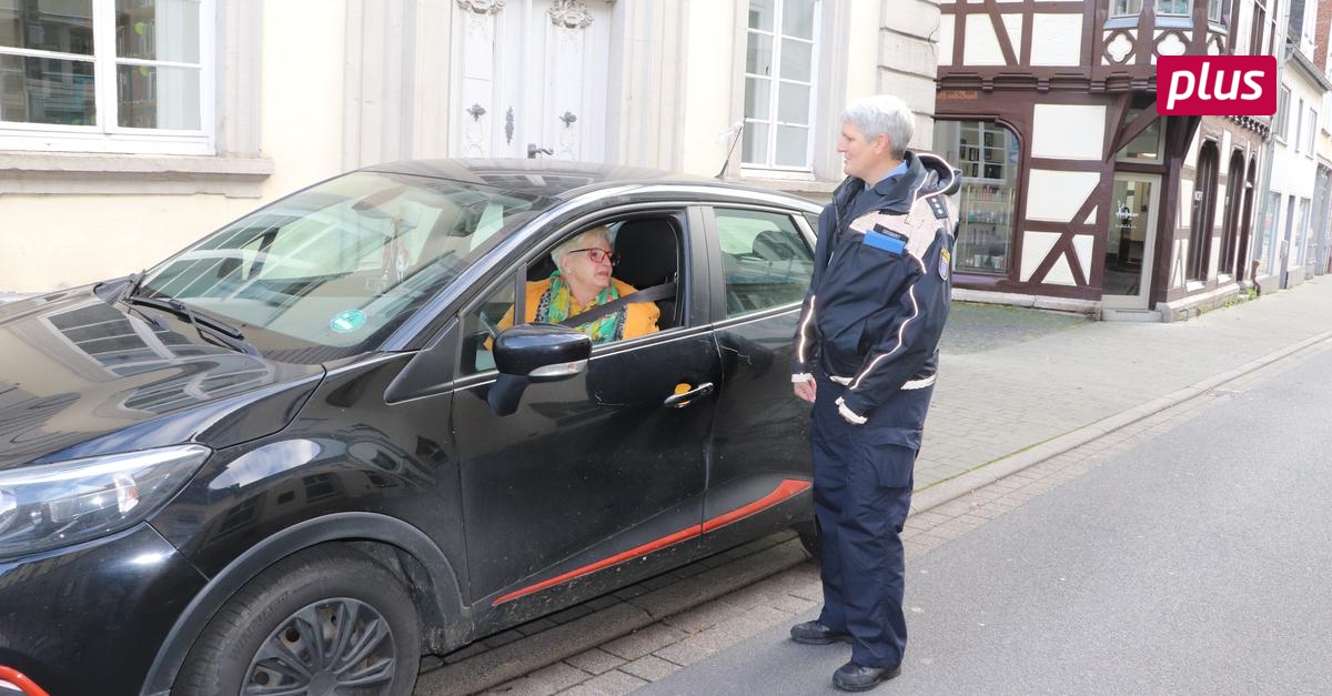 Unterwegs Mit Der Schutzfrau Vor Ort