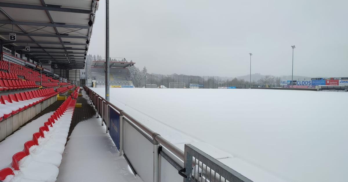TSV Steinbach Haiger vs. Kickers Offenbach: Sorgen Schnee und Eis für ...