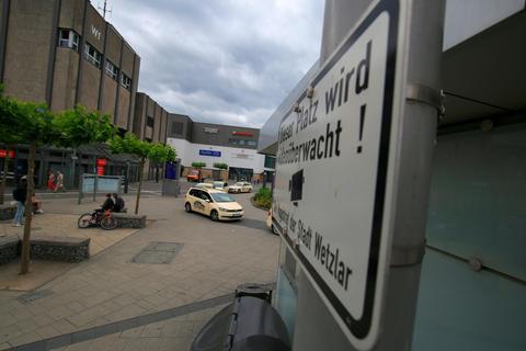 Die Videoüberwachung gehört zu den Maßnahmen, die am Wetzlarer Bahnhof Sicherheit bringen sollen.