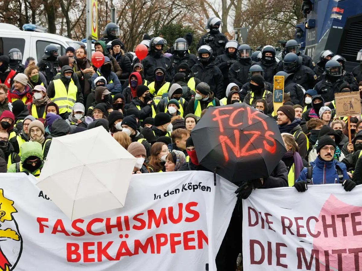 Polizei zieht Bilanz nach Anti-AfD-Demos in Gießen: Überwiegend friedlich