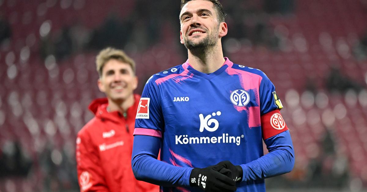 -berragend-Mainz-05-feiert-Bell-nach-Jubil-umsspiel