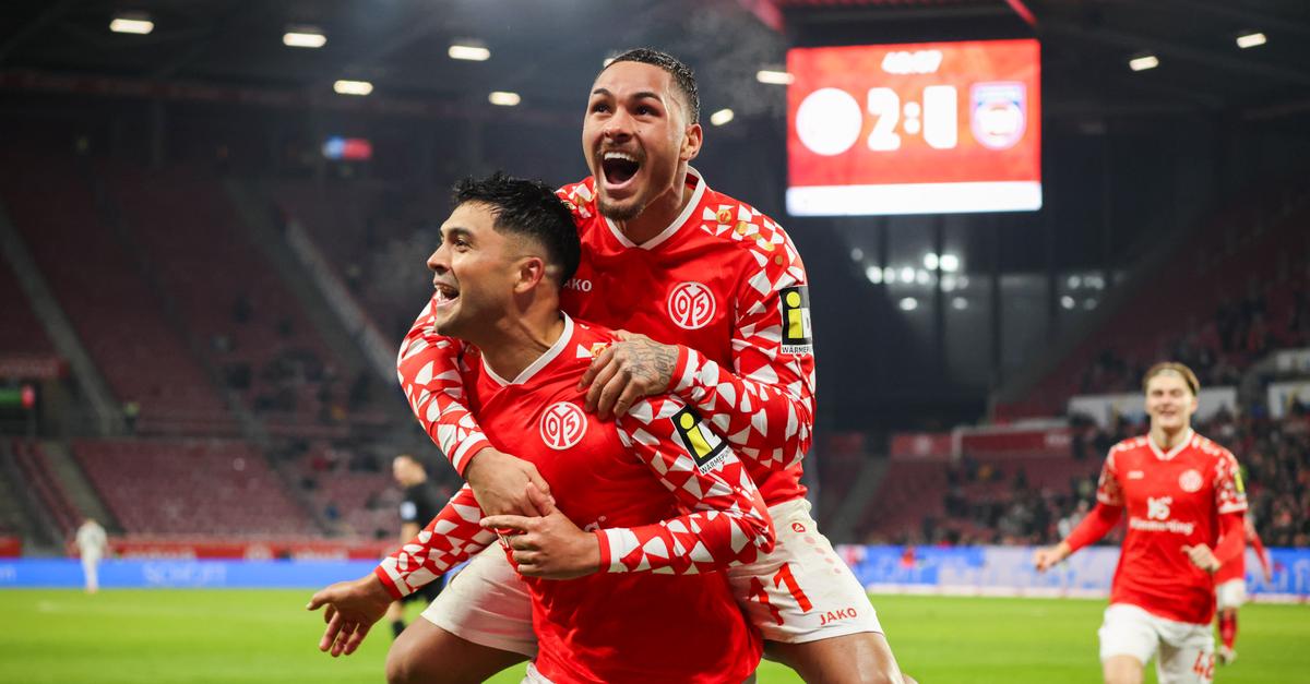 Riesige-Erleichterung-bei-Mainz-05-Sieg-gibt-einen-Schub-