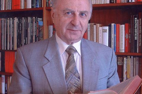 Ein Leben fürs Theater: Der ehemalige Intendant Peter Brenner wird 90 – und seine Energie ist ungebrochen. Archivfoto: VRM