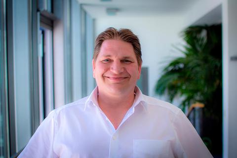 Markus Mattzick hat sein Erstlingswerk im Selbstverlag herausgebracht.  Foto: Felix Müller 
