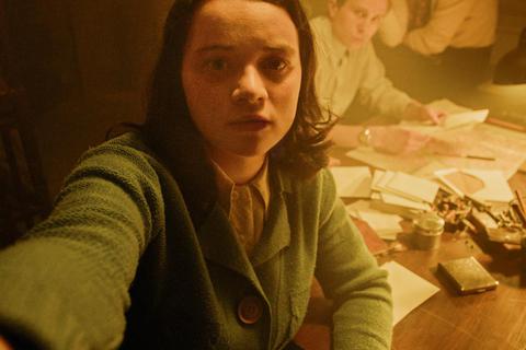 Luna Wedler spielt für das SWR-Projekt Sophie Scholl – und teilt Fotos, Videos und Gedanken auf Instagram. Foto: SWR