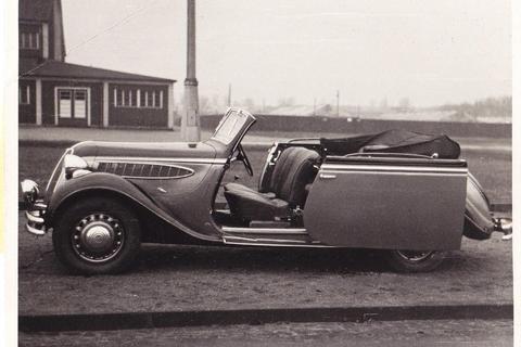 Eleganz aus Südhessen: Die Schiebetüren an diesem BMW-Cabriolet waren ein Patent des Darmstädter Karosseriebauers Autenrieth. Die Aufnahme entstand um 1938. Foto: Archiv Werner Schollenberger