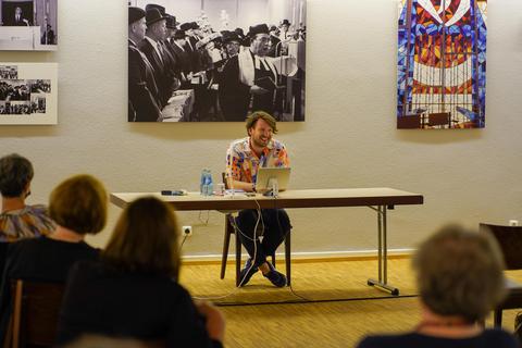 Dmitrij Kapitelman bei der Lesung im jüdischen Gemeindezentrum in der Friedrichstraße. Foto: Johannes Lay
