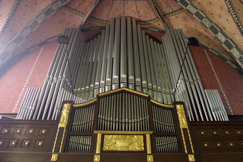 Die Walcker-Orgel in der Lutherkirche gehört zu den Glanzstücken in der reichen Orgellandschaft der Landeshauptstadt. Archivfoto: Heiko Kubenka