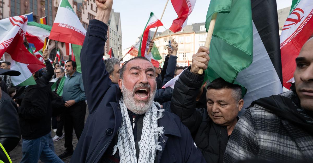 Demonstration in Frankfurt: Spannungen bei Iran-Protest