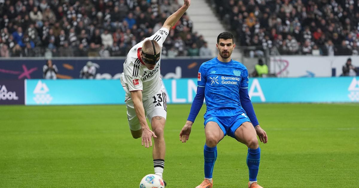 Eintracht-verliert-auch-letztes-Spiel-vor-Riera-Start