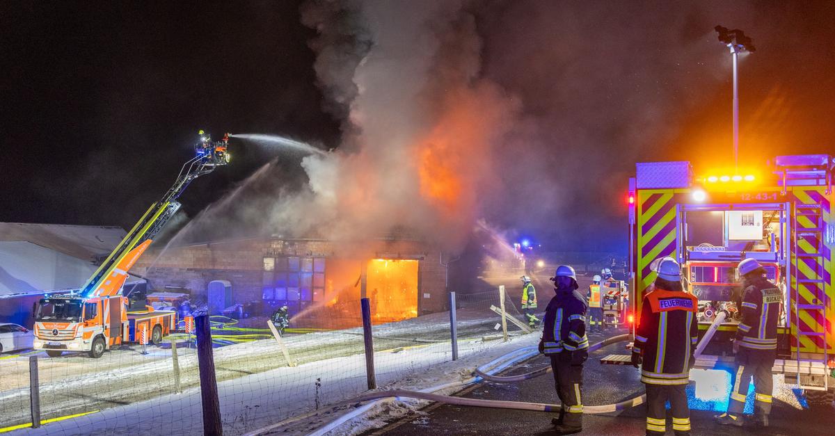 Feuerwehrmann-stirbt-bei-Einsatz-Trauer-um-jungen-Helfer