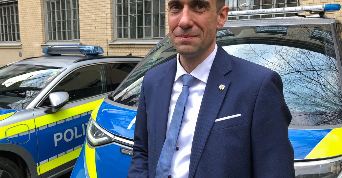 Demokratiepaten-sollen-Werteorientierung-bei-Polizei-st-rken