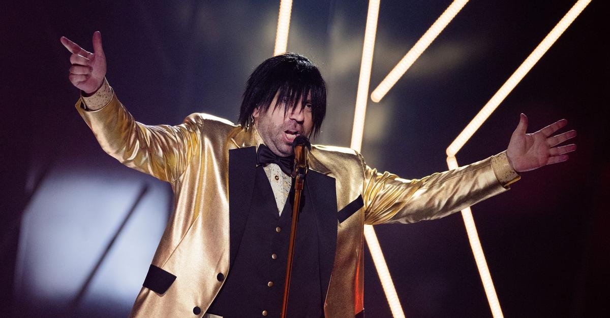 Ikke-H-ftgold-trauert-um-Vater-Du-wirst-mir-hart-fehlen-