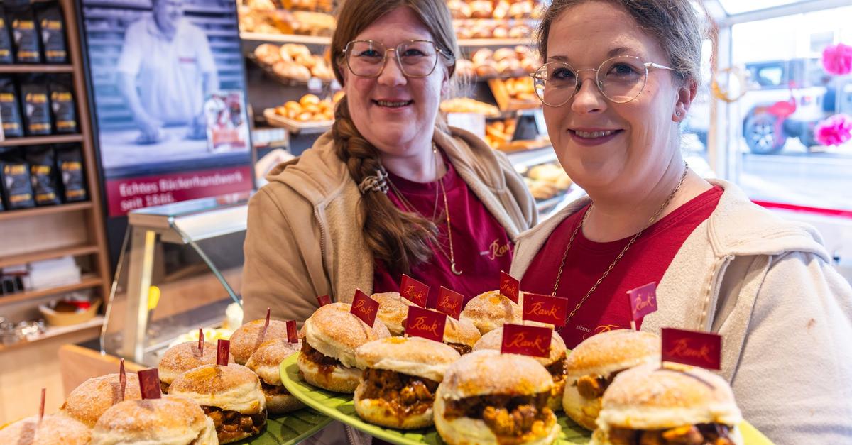 Kreppel-Kult-in-Nidda-diesmal-mit-Currywurst