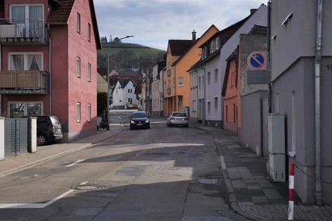 Die Friedhofstraße zwischen Heidelberger Straße und Röderweg soll voraussichtlich 2024 erneuert werden. Foto: Thomas Zelinger