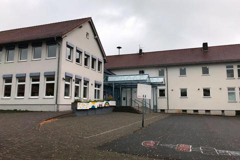 Die Hofburgschule in Alten-Buseck braucht mehr Platz. Archivfoto: Pfeiffer 