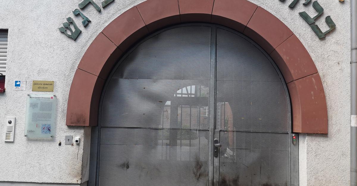Trial begins for arson attack on Giessen synagogue