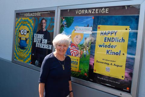 Ihr Beruf ist ihr Hobby: Edith Weber leitet das Grünberger Kino seit 1981.  Foto: Zielinski 