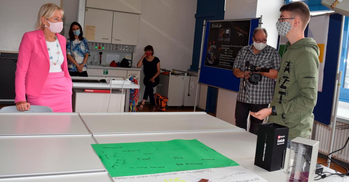 DietrichBonhoefferSchule in Lich bei weltweitem Experimentierprojekt