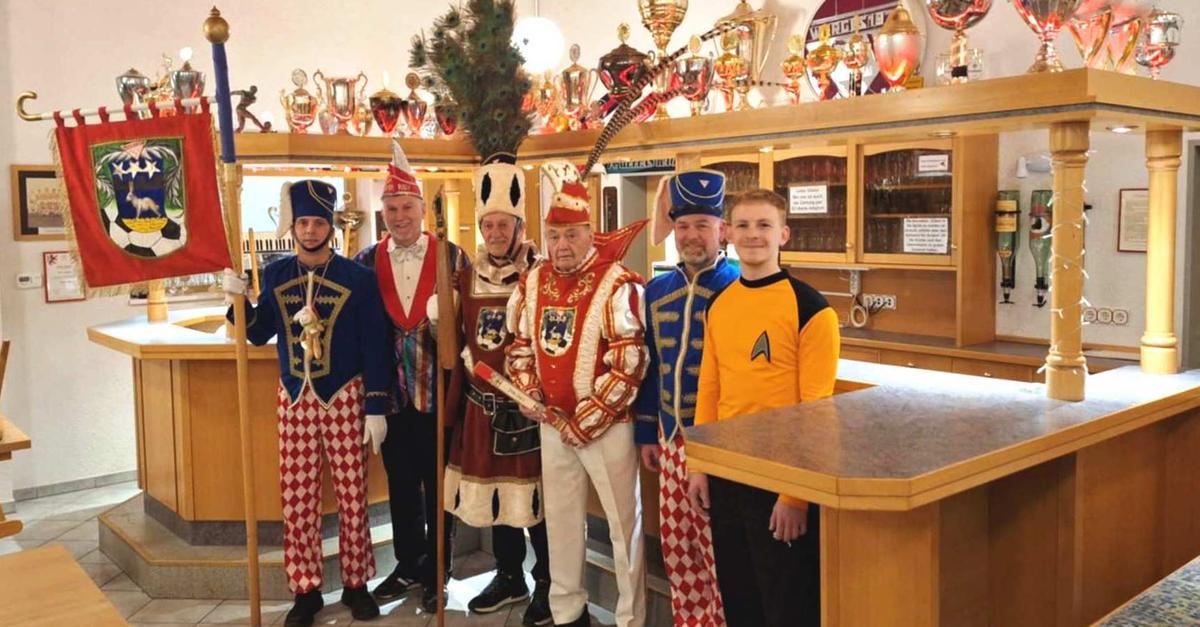 Jubil-um-Kappensitzungen-beim-RSV-W-rges-seit-50-Jahren