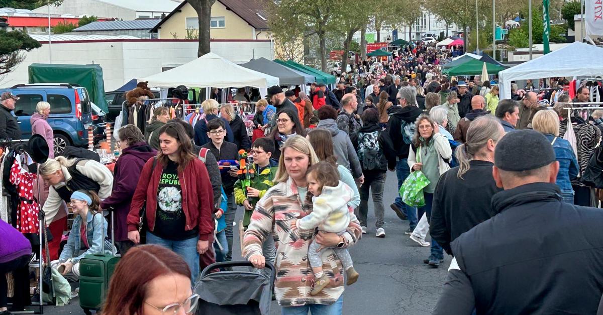  Erfolgsgeschichte Elzer Flohmarkt Bildidee 