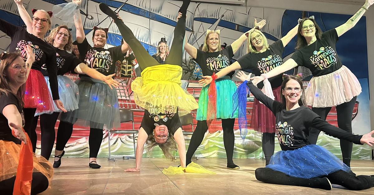 Feuerwerk-der-guten-Laune-bei-Frauenfastnacht