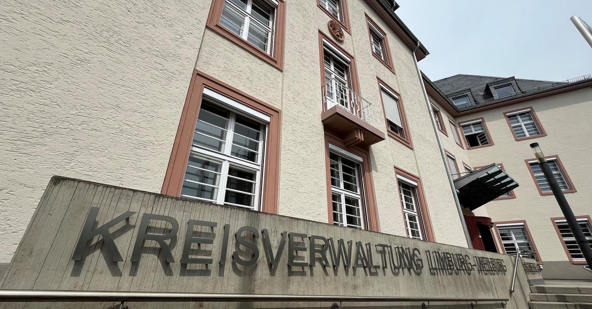 Was macht der Landrat des Kreises LimburgWeilburg?