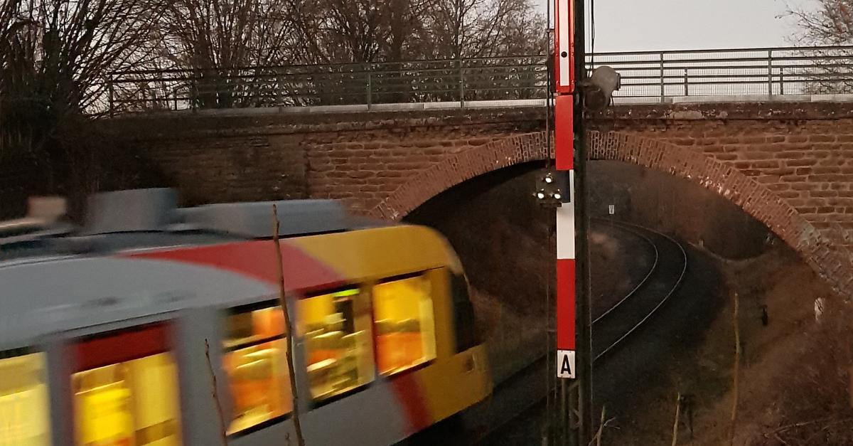 Kein-verl-sslicher-Zugverkehr-zwischen-Lahn-und-Sieg