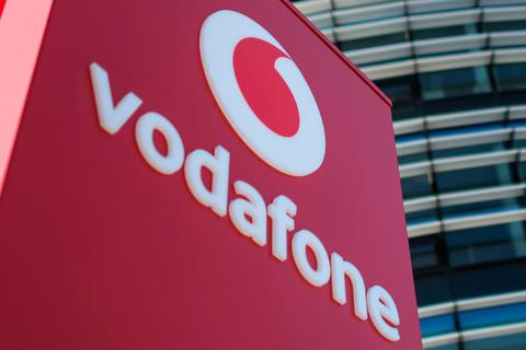 "Unsere Technikspezialisten arbeiten intensiv", sagt ein Vodafone-Firmensprecher. Kunden erwarten mehr. © Federico Gambarini/dpa