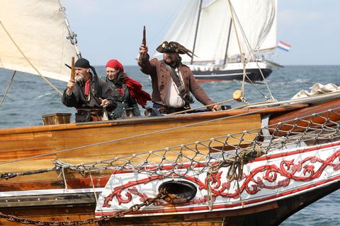 Seit 1995 findet am 19. September der Sprich-wie-ein-Pirat-Tag statt.  