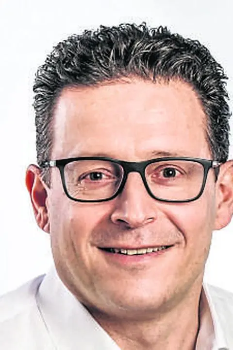 Energiewende belastet Unternehmen: HIHK fordert Reformen