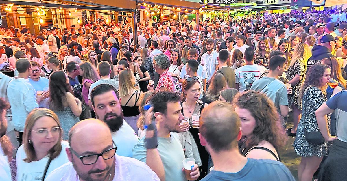 Limburg feiert drei Tage Altstadtfest