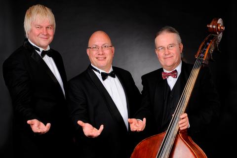 Das Jörg-Hegemann-Trio ist mit seinem "Boogie-Woogie-Express" am 16. April im Thing zu Gast.  Foto: HP Dunke 