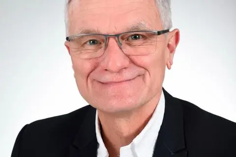 Michael Runkel Westend61 Runkel: Michael Uhl tritt als Erster Stadtrat zurück