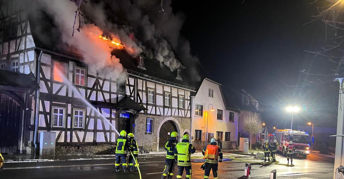 Feuer-in-Weyer-Brandursache-weiter-unklar
