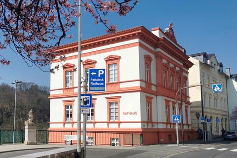 Im Rathaus Weilburg können Vereine ihre Anträge zur Förderung einreichen - aber nur per E-Mail.
