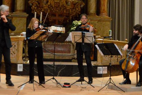 "Unglaublich virtuos und harmonisch": Das "Ardinghello Ensemble" tritt in der Weilburger Schlosskirche auf. Foto: Andreas E. Müller 