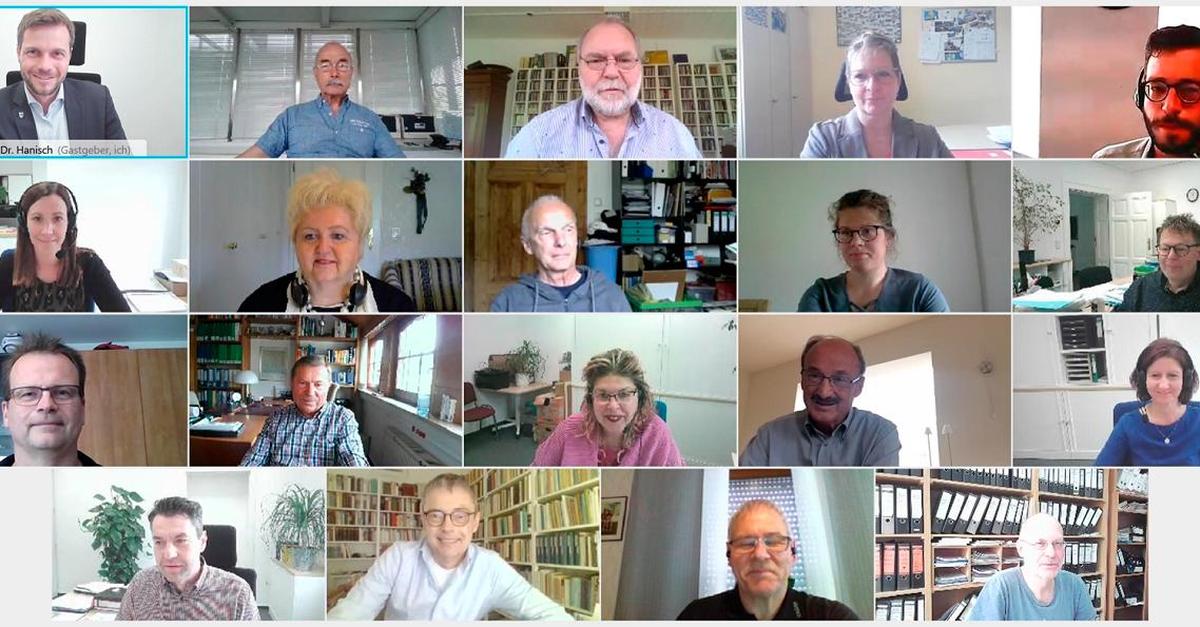 Neuer Magistrat nimmt Arbeit auf