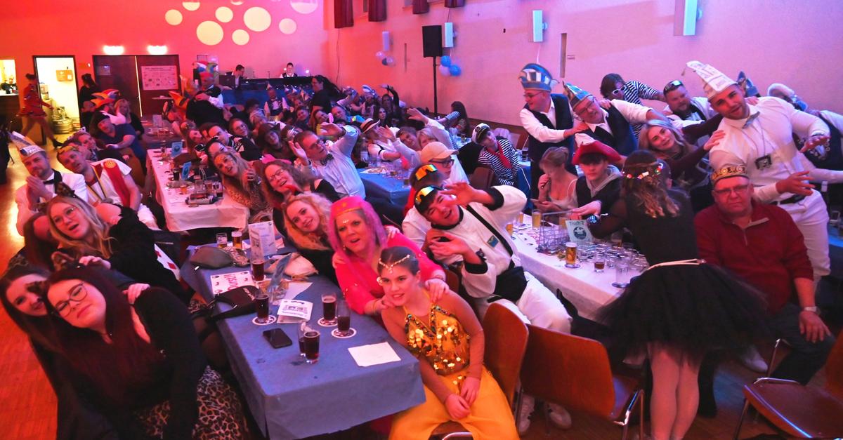 Fastnachtssitzung-im-alten-B-rgerhaus-in-Gaudernbach