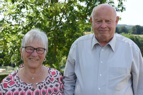 Seit 60 Jahren sind Annemarie und Erhard Schäfer miteinander verheiratet. Foto: Margit Bach