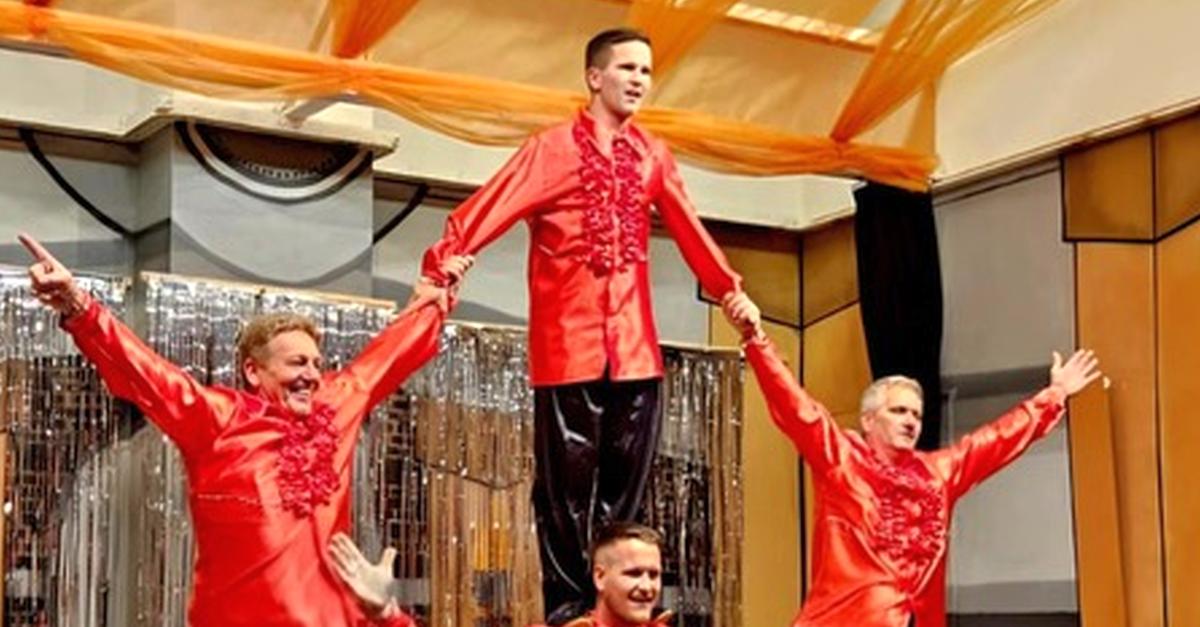 Narrenclub-Laimbach-feiert-gelungene-erste-Faschingssitzung