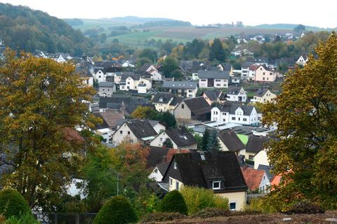 Die Bürger von Weinbach sind am 8. November dazu aufgerufen, eine neue Bürgermeisterin oder einen neuen Bürgermeister zu wählen.  Foto: Margit Bach  