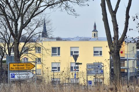 Das neu gebaute Altenwohnheim „Am alten Sportplatz“ wurde nie eröffnet. Foto: Thomas Schmidt