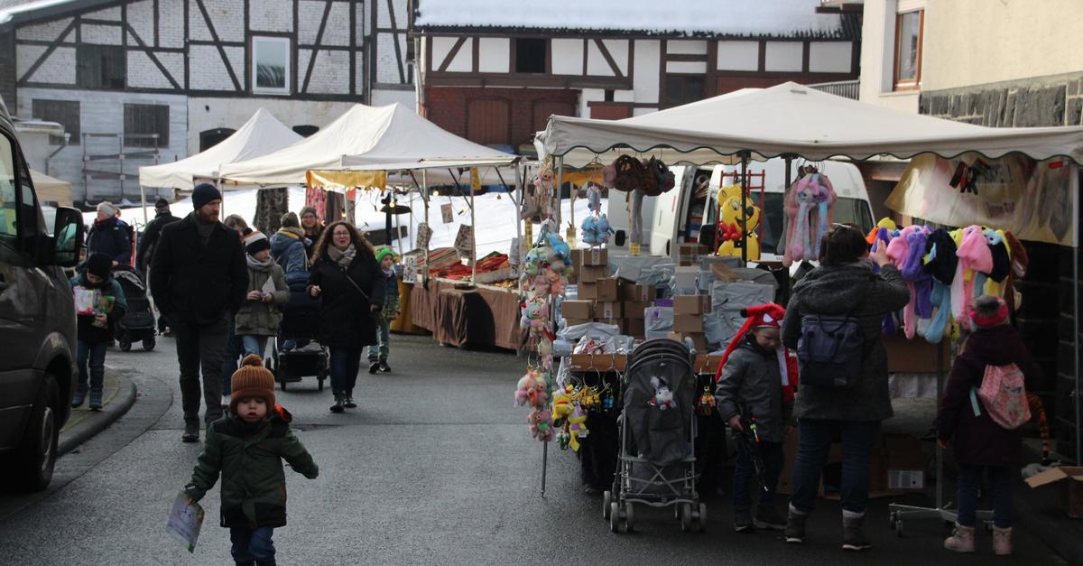 Wintermarkt-lockt-nach-G-nnern
