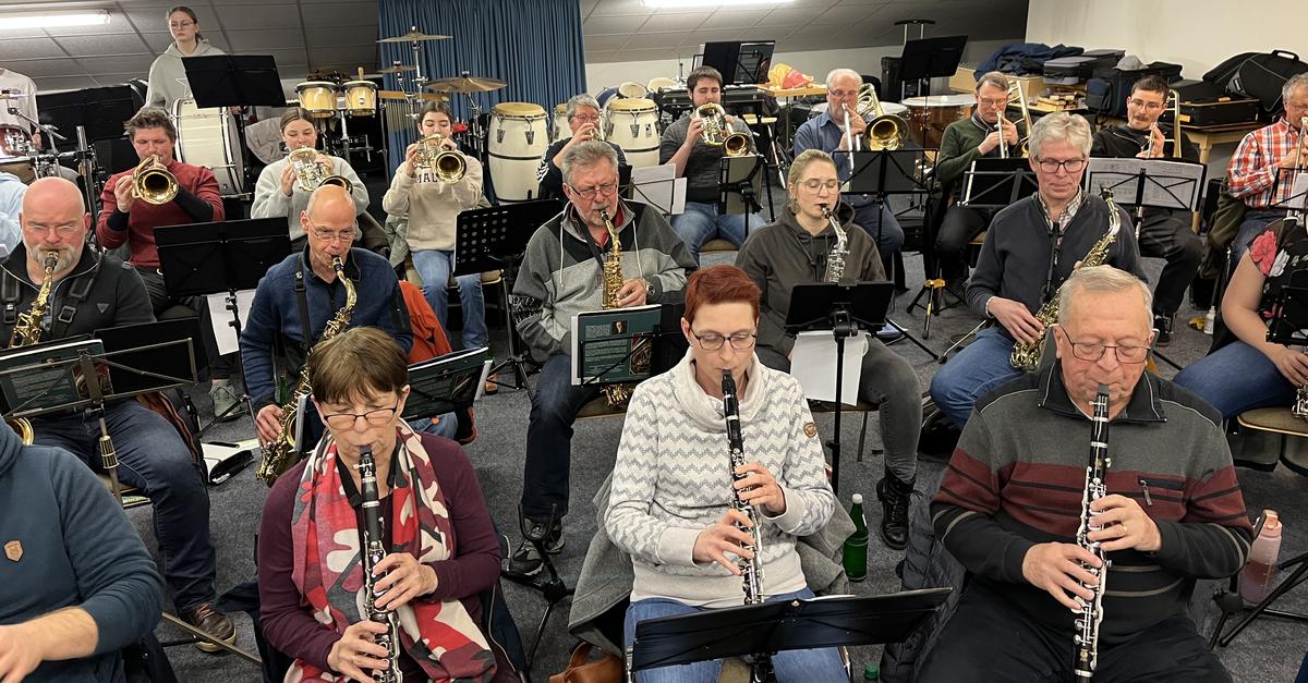 Musiker-bereiten-sich-auf-Gladenbacher-Neujahrskonzert-vor