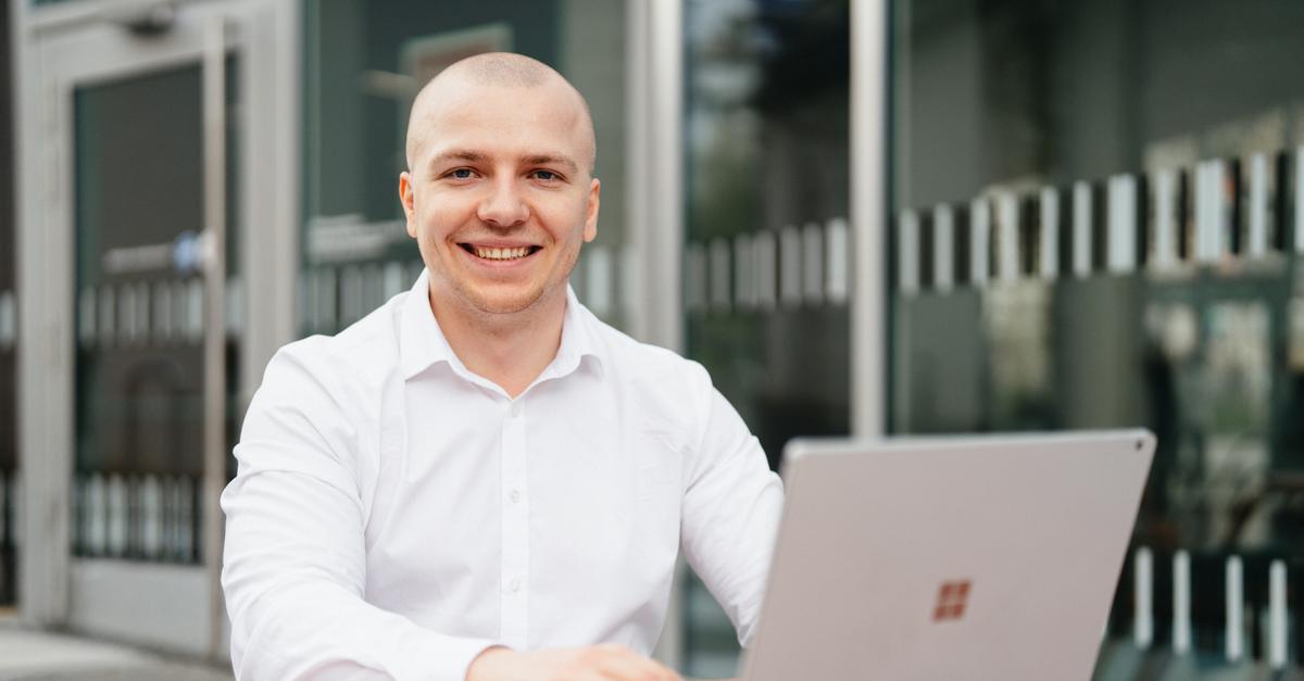 Bad Endbach web designer Alexander Schell develops app 