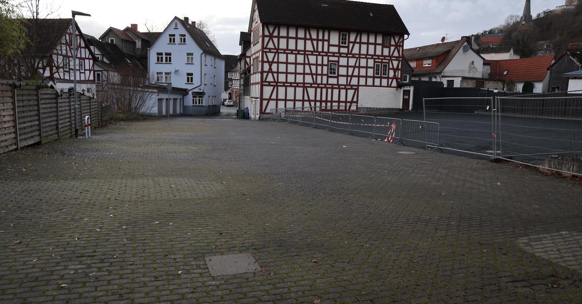 so-weit-ist-der-neue-parkplatz-am-alten-biedenkopfer-kino