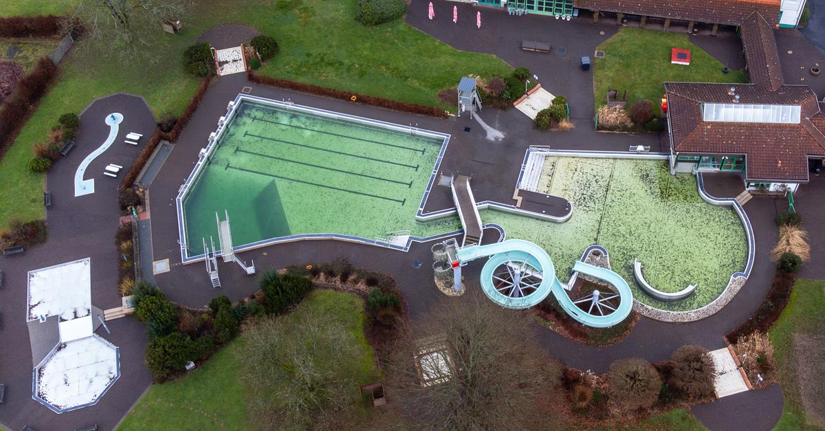 Biedenkopf's outdoor pool ends up in the taxpayers' black book