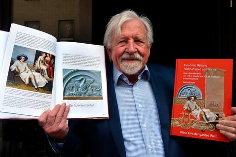Wärme, Kunst und Nachhaltigkeit: Der Biedenkopfer Professor Helmut Burger beschreibt in seinem Buch, dass die Freunde Goethe und Tischbein zur Zunft der Ofenbauer gehörten und ein einzigartiges, kulturelles Erbe hinterlassen haben.