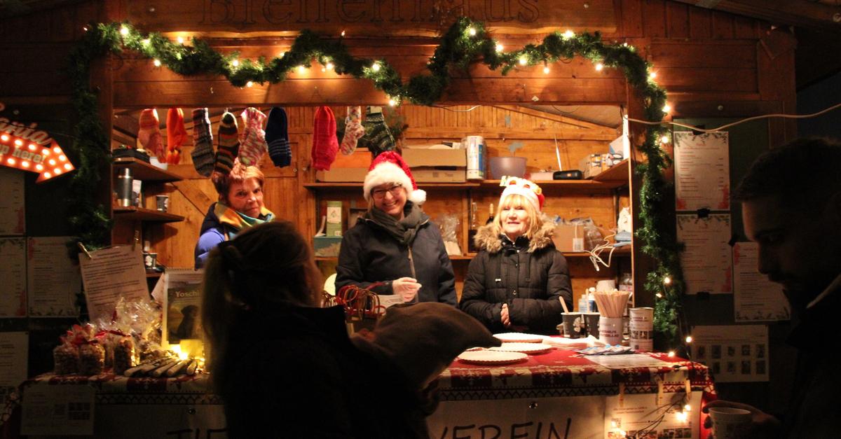 Weihnachtsmarkt-am-Schloss-in-Biedenkopf